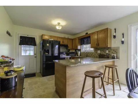 12235 Deerfield Lane Glade Spring Va 24340, Glade Spring, VA 24340 photo 8