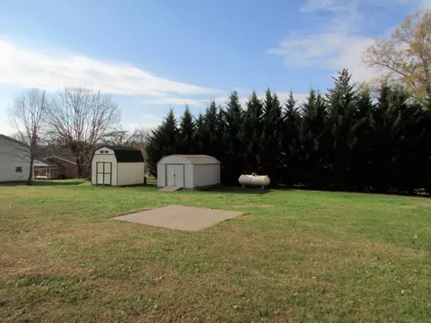338 5th Avenue Watauga Tn 37694, Watauga, TN 37694 photo 2