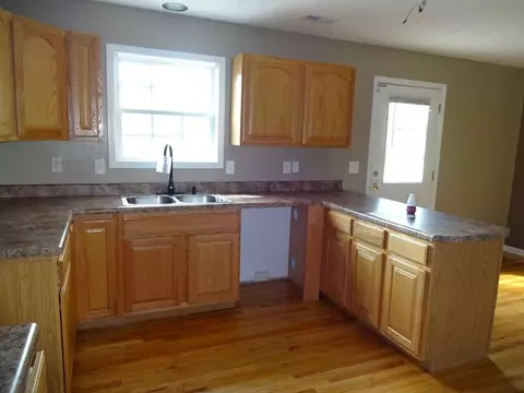 204 Forrest Road Fall Branch Tn 37656, Fall Branch, TN 37656 photo 4