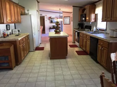 107 Billy Joe Drive Hampton Tn 37658, Hampton, TN 37658 photo 8