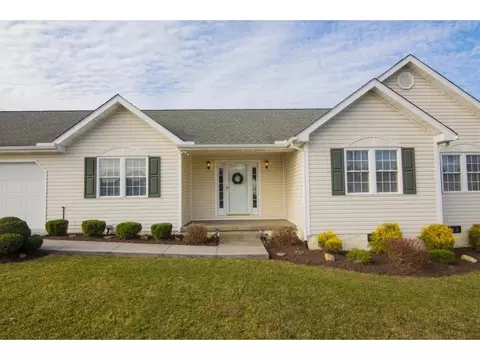 8813 Red Maple Drive Wise Va 24293, Wise, VA 24293 photo 2