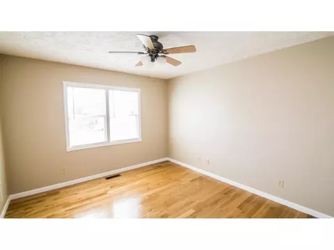 8813 Red Maple Drive Wise Va 24293, Wise, VA 24293 photo 28
