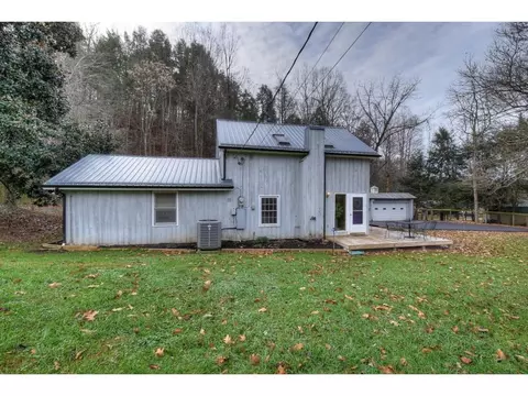 130 Fishery Loop Road Erwin Tn 37650, Erwin, TN 37650 photo 2