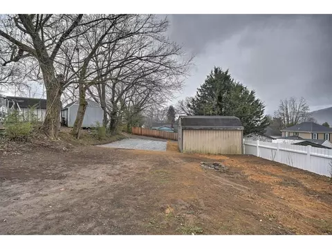 314 Pine Street Erwin Tn 37650, Erwin, TN 37650 photo 29