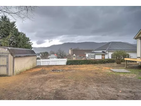 314 Pine Street Erwin Tn 37650, Erwin, TN 37650 photo 28