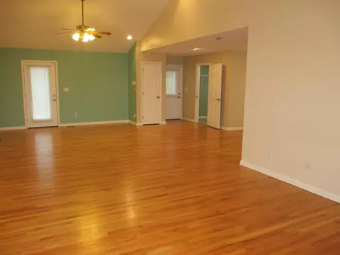 107 Briarpatch Court Fall Branch Tn 37656, Fall Branch, TN 37656 photo 2