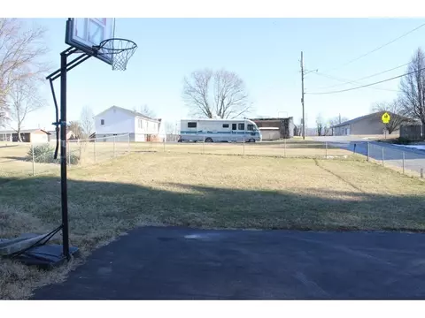 121 Rex Road Bristol Tn 37620, Bristol, TN 37620 photo 14