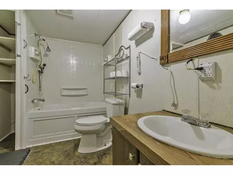 9239 Baker Lane Bristol Va 24202, Bristol, VA 24202 photo 10