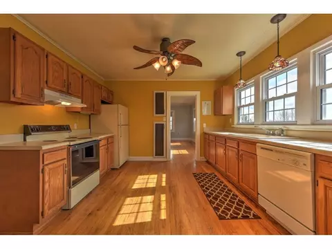 2307 Oak Street Gray Tn 37615, Gray, TN 37615 photo 8