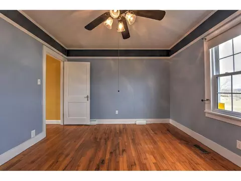 2307 Oak Street Gray Tn 37615, Gray, TN 37615 photo 16