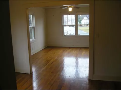 2316 Eastside Avenue Johnson City Tn 37601, Johnson City, TN 37601 photo 3