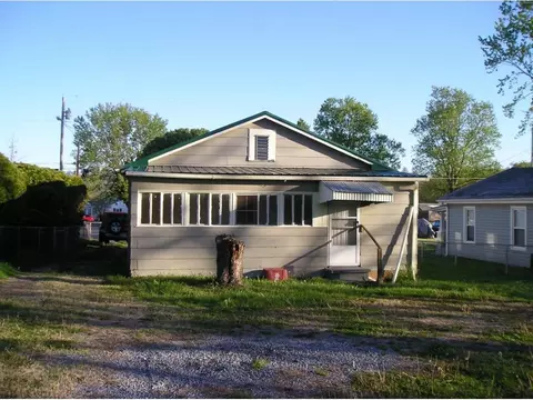 2316 Eastside Avenue Johnson City Tn 37601, Johnson City, TN 37601 photo 2