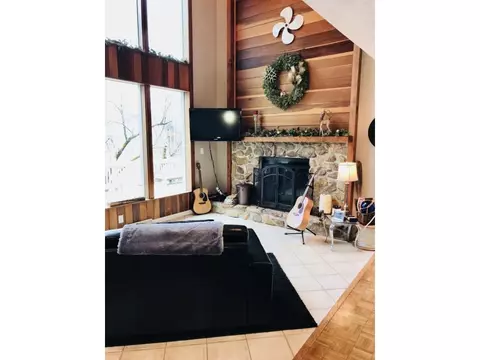 207 Gasteiger Drive Hampton Tn 37658, Hampton, TN 37658 photo 4