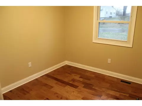 415 Luttrell Street Bristol Va 24201, Bristol, VA 24201 photo 11