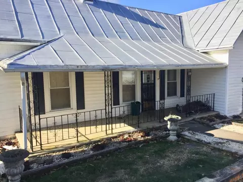 608 Main Street Hampton Tn 37658, Hampton, TN 37658 photo 1