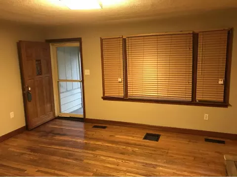 111 Spring Drive Bristol Tn 37620, Bristol, TN 37620 photo 9