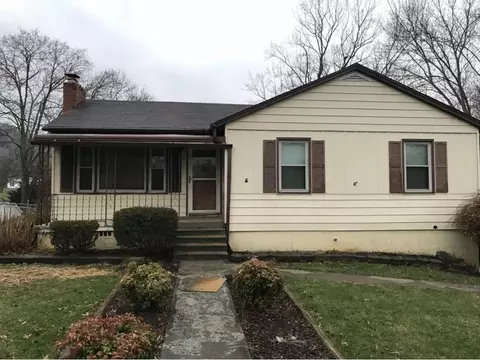111 Spring Drive Bristol Tn 37620, Bristol, TN 37620 photo 2