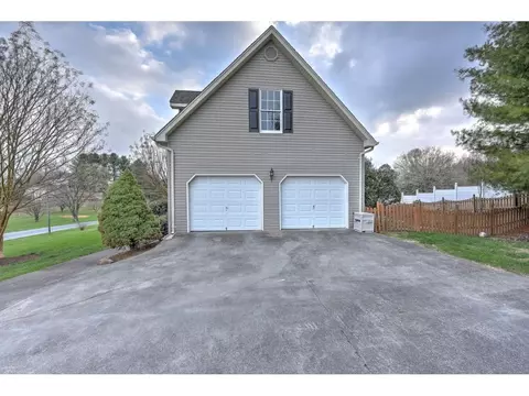 135 Picadilly Lane Gray Tn 37615, Gray, TN 37615 photo 27