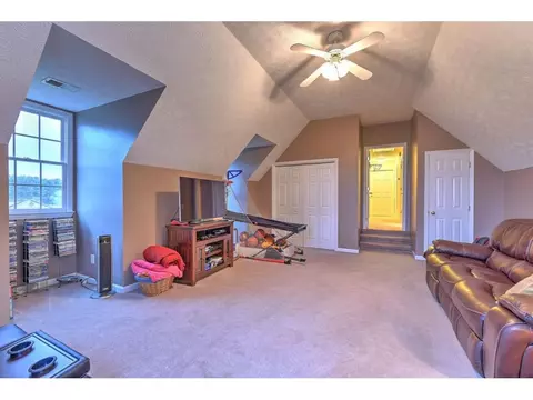 135 Picadilly Lane Gray Tn 37615, Gray, TN 37615 photo 23