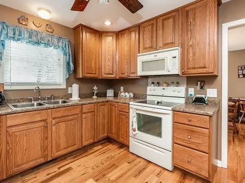 105 Anderson Street Limestone Tn 37681, Limestone, TN 37681 photo 9