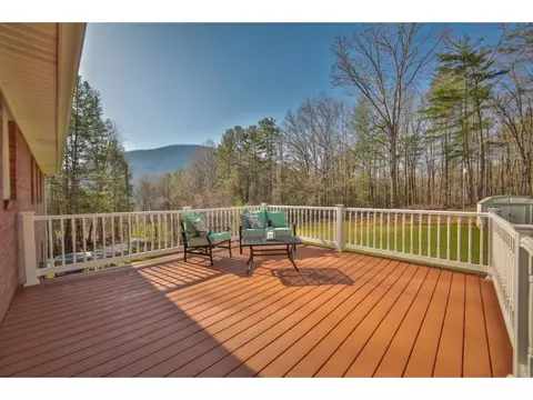 208 Mountain View Circle Hampton Tn 37658, Hampton, TN 37658 photo 7