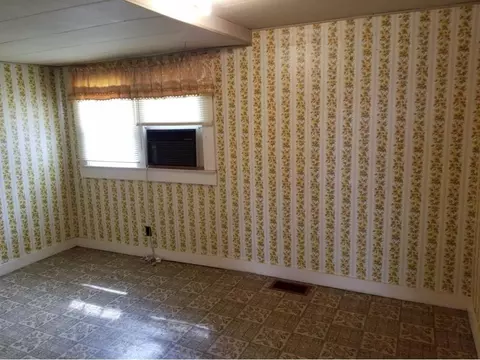 675 Fordtown Fall Branch Tn 37656, Fall Branch, TN 37656 photo 9