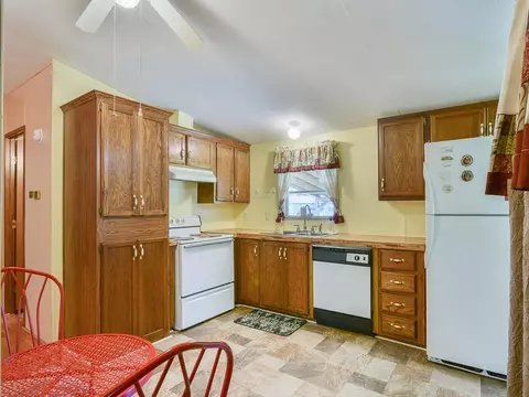 547 Washington Street Erwin Tn 37650, Erwin, TN 37650 photo 8