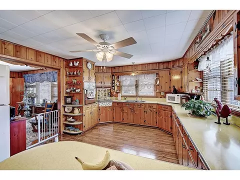 715 Grove Avenue Erwin Tn 37650, Erwin, TN 37650 photo 14