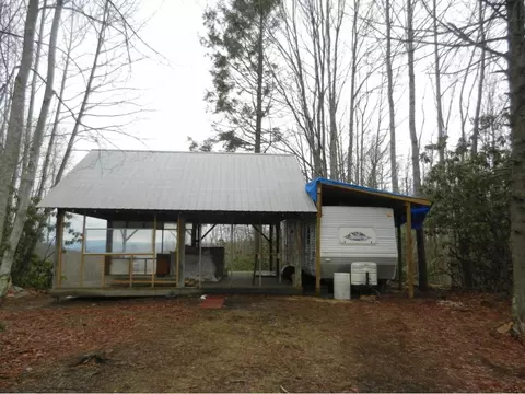1861 Dennis Cove Road Hampton Tn 37658, Hampton, TN 37658 photo 1
