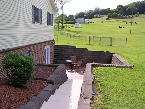 19081 Stone Mountain Road Abingdon Va 24210, Abingdon, VA 24210 photo 25