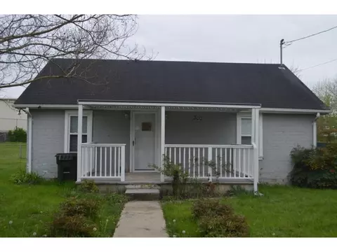 300 Biddle Street Greeneville Tn 37745, Greeneville, TN 37745 photo 2