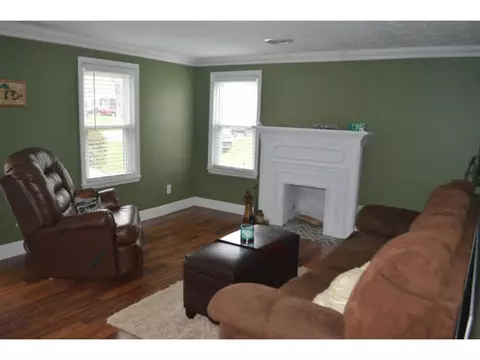 300 Biddle Street Greeneville Tn 37745, Greeneville, TN 37745 photo 3