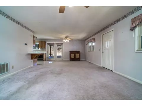 1509 Main Avenue Erwin Tn 37650, Erwin, TN 37650 photo 4