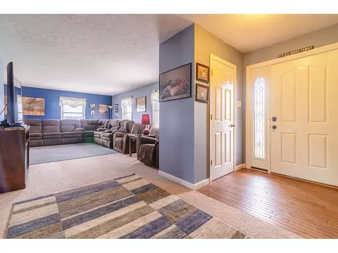 989 Beverly Drive Abingdon Va 24210, Abingdon, VA 24210 photo 2