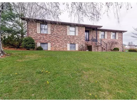 989 Beverly Drive Abingdon Va 24210, Abingdon, VA 24210 photo 1