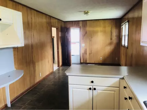 101 Johnson Avenue Erwin Tn 37650, Erwin, TN 37650 photo 3