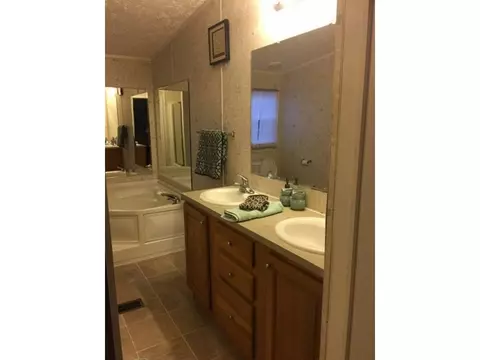 130 Clay Way Greeneville Tn 37745, Greeneville, TN 37745 photo 7