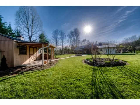 207 Sparger Road Bristol Tn 37620, Bristol, TN 37620 photo 22