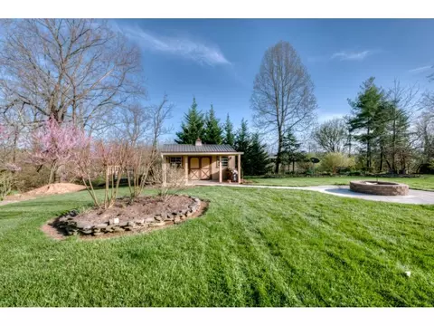 207 Sparger Road Bristol Tn 37620, Bristol, TN 37620 photo 21