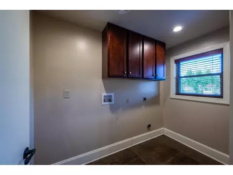 207 Sparger Road Bristol Tn 37620, Bristol, TN 37620 photo 17