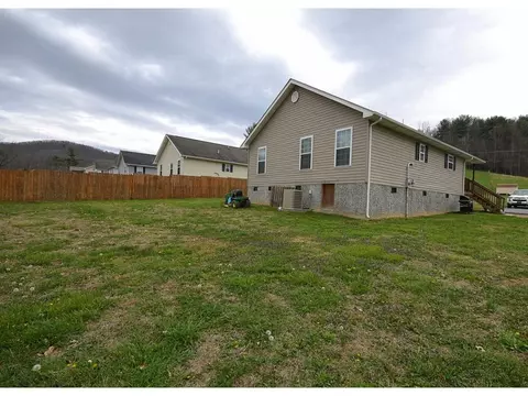 238 Harris Street Erwin Tn 37650, Erwin, TN 37650 photo 21