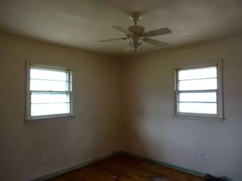 239 Swimming Pool Road Hampton Tn 37658, Hampton, TN 37658 photo 5