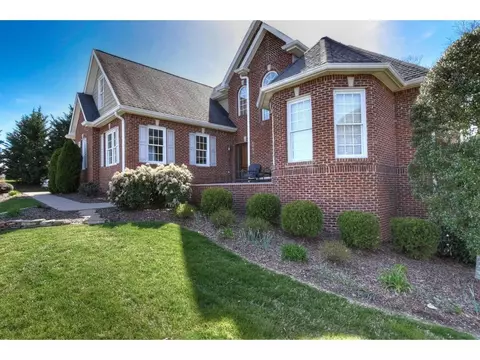1158 Cliffview Circle Gray Tn 37615, Gray, TN 37615 photo 2