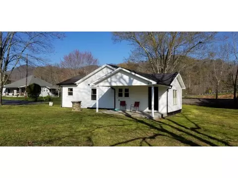 130 Fender Lane Erwin Tn 37650, Erwin, TN 37650 photo 2