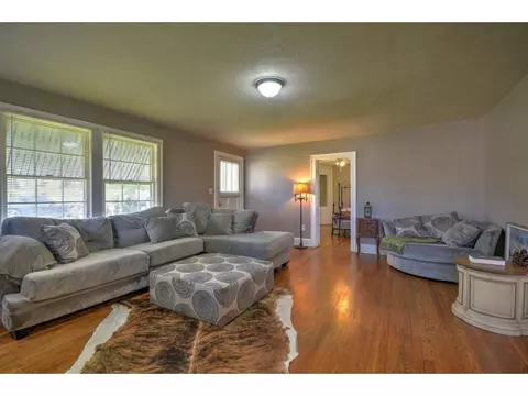 25 Carson Lane Bristol Tn 37620, Bristol, TN 37620 photo 6