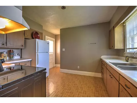 25 Carson Lane Bristol Tn 37620, Bristol, TN 37620 photo 12