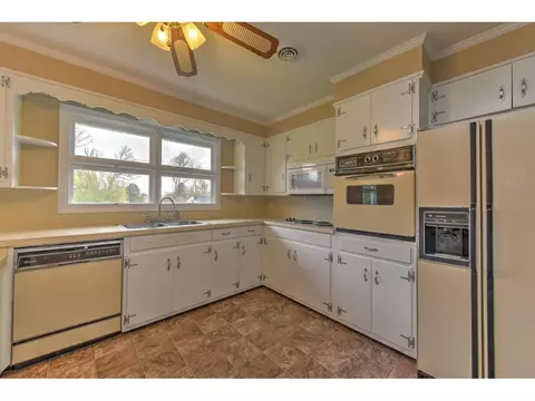 122 Rolling Acres Drive Gray Tn 37615, Gray, TN 37615 photo 9