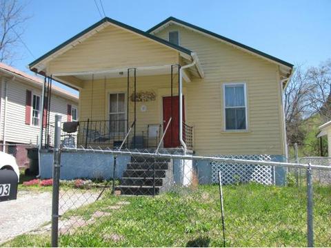 303 E Vann St, Greeneville, TN 37745 photo 1
