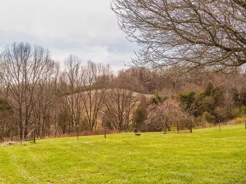 6012 Walker Mountain Road Bristol Va 24202, Bristol, VA 24202 photo 18
