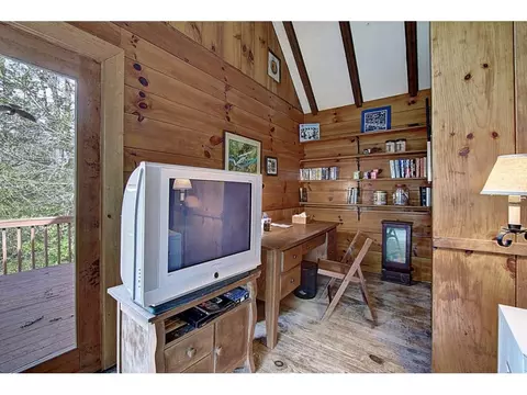 115 Creekside Lane Erwin Tn 37650, Erwin, TN 37650 photo 8